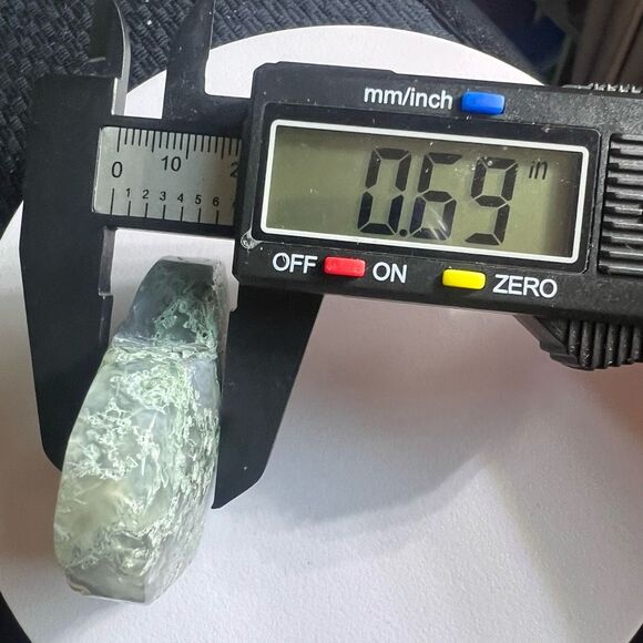 Moss Agate Crystal Heart‎ (#6) - Picture 8 of 11